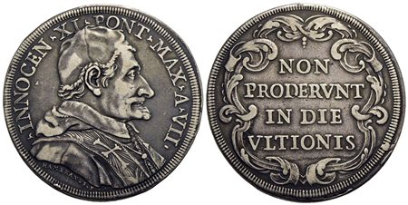 ROMA - Innocenzo XI (1676-1689) - Piastra - A. VII - Busto con camauro a d.; stola con croce - R/ Sc