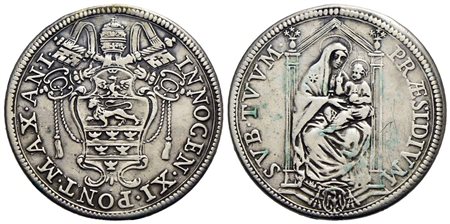 ROMA - Innocenzo XI (1676-1689) - Testone - A. I - Stemma oblungo sagomato - R/ La Madonna in trono 