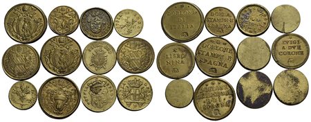 Pesi monetali - Lotto di 12 pesi monetali in ottimo stato tutti diversi - Interessante insieme<br>me