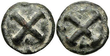 Northern Apulia, Luceria, Quincunx, ca. 220 BC. Cast AE (g 43,71; mm 33; h 12). Wheel with four spokes; five pellets above, L below; Rv. Wheel with four spokes. Vecchi, ICC 345; HNItaly 677a. Green patina, very fine