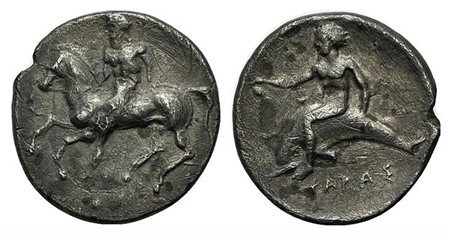Southern Apulia, Tarentum, Nomos, ca. 425-380 BC. AR (g 5,58; mm 21; h 12). Nude warror, dismounting from horse l.; Rv. TAPAΣ, Phalanthos on dolphin l. Cf. HNItaly 849. Near very fine
