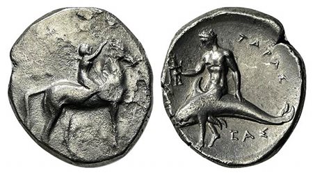 Southern Apulia, Tarentum, Nomos, ca. 302-280 BC. AR (g 7,63; mm 21; h 12). Youth on horseback r., crowning horse; ΣA to l., APE/ΘΩN in two lines below; Rv. TAPAΣ, Phalanthos, holding tripod, astride dolphin l.; CAΣ below. Vlasto 