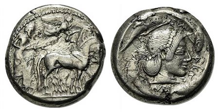 Sicily, Syracuse, Hieron I (478-466); AR Tetradrachm; ca. 478-475 BC (g 17,61; mm 23; h 8); Charioteer driving quadriga r.; above, Nike flying r., crowning horses; Rv. ΣVRAKOΣION, Diademed head of Arethusa r.; four dolphins around