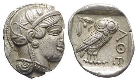 Attica, Athens, Tetradrachm, after 449 BC. AR (g 17,21; mm 26; h 1). Attica, Athens, Tetradrachm, after 449 BC; AR (g 17,21; mm 24; h 3); Head of Athena r., wearing crested Attic helmet decorated with three olive leaves and spiral