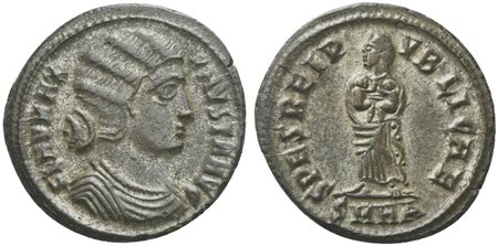 Fausta (Augusta, 324-326), Follis, Heraclea, 327-9. AE (g 3,37; mm 19; h 6). FLAV MAX FAVSTA AVG, Draped bust r., wearing necklace, Rv. SPES REIPVBLICAE, Salus or Fausta standing l., holding two infants in her arms; SMHA. RIC 80. 