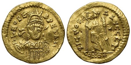 Leo I (457-474), Solidus, Contemporary imitation of Constantinople issue, AD 462 or 466. AV (g 4,40; mm 20; h 6). D N LEO PE-RPET AVG, Pearl-diademed, helmeted and cuirassed bust facing slightly r., holding spear over shoulder and