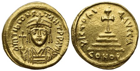 Tiberius II (578-582); AV Solidus (g 4,47; mm 20,5; h 6); Constantinople. Crowned and cuirassed bust facing, holding globus cruciger and shield; Rv. Cross potent set on four steps; A//CONOB. MIBE 4; DOC 4a; Sear 422. Good very fin