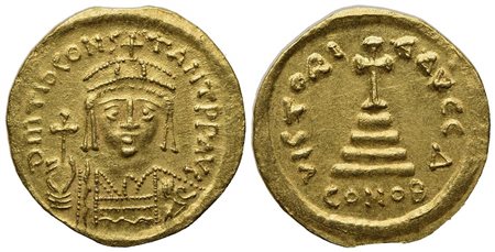 Tiberius II (578-582); AV Solidus (g 4,45; mm 21; h 6); Constantinople. Crowned and cuirassed bust facing, holding globus cruciger and shield; Rv. Cross potent set on four steps; Δ//CONOB. MIBE 4; DOC 4d; Sear 422. Very fine