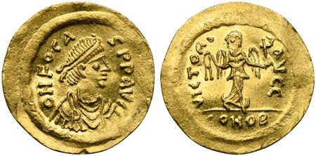 Phocas (602-610); AV Semissis (g 2,19; mm 19; h 7); Constantinople, 602-607; Pearl-diademed, draped and cuirassed bust r.; Rv. Victory advancing r., head l., holding wreath and globus cruciger; CONOB. MIBE 23a; DOC 15; Sear 630. E