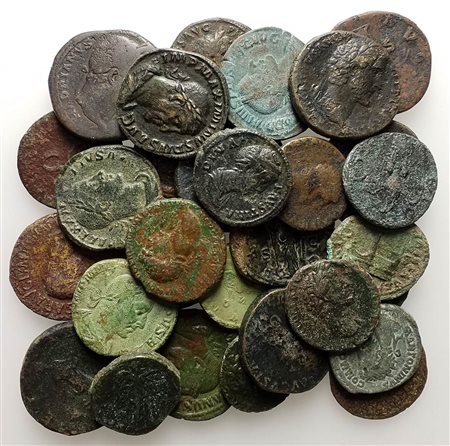 Lot of 30 Roman Imperial Æ coins, to be catalog. Lot sold as is, no return