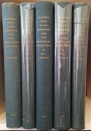 Bellinger A.R. Grierson P. 5 Voll. Dumbarton Oaks Catalogues Byzantine Coins in the Dumbarton Oaks Collection and in the Whittemore Collection. Vol. I Anastasius I to Maurice 491-602. Washington 1966. Tela ed. con titolo in oro al