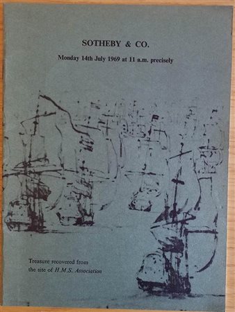 Sotheby & Co. Catalogue of Gold and Silver Coins, Silver Plate, Jewellery and other Artifact. Two Higly Important French 17th Century Naval Cannons. London 14 July 1969. Brossura ed. pp. 20, lotti 135, tavv. 3 in b/n. Buono stato