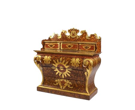 PARTICOLARE CASSETTONE Sicilia, XVIII Sec. Con alzata e tiretti vari in legno...