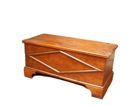 CASSAPANCA IN OLMO Italia XIX Sec. Dim. 47x100x44 cm.