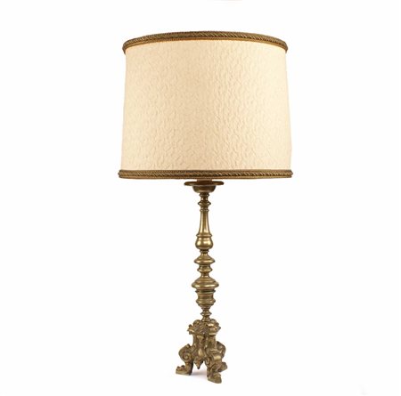 TORCIERE IN BRONZO DORATO fine del XIX sec Completo di paralume H. 100 cm.