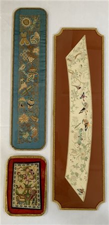 Lotto composto da tre ricami in seta e fili metallici dorati su seta sottovetro