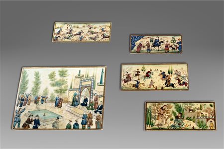 Cinque placche in avorio indo-persiane, fine secolo XIX - inizi secolo XX