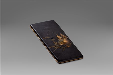 Portasigarette in ferro con decorazioni in argento e oro, Giappone inizi secolo XX