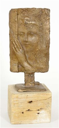 Quinto Martini Senza titolo scultura in bronzo dorato su base in legno, cm....