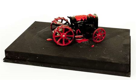 Bernard Aubertin Senza titolo, 2010 modellino bruciato e acrilico su base in...