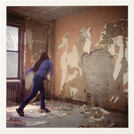 Dara Friedman Whip whipping the wall fotografia a colori, cm. 120x120