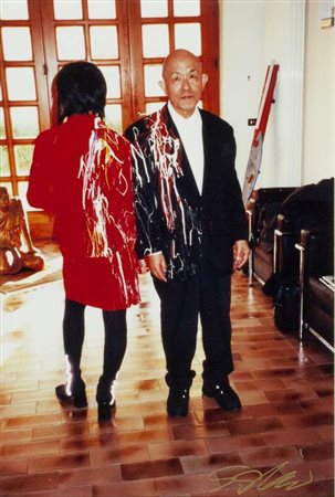 Shozo Shimamoto Senza titolo, 1989 fotografia a colori, cm. 45x30 Firma in...