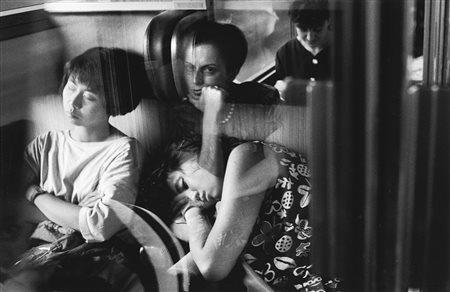 Gianni Berengo Gardin (1930)  - Linea Milano-Bari, 1991