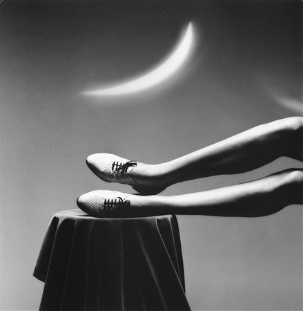 Jean-Loup Sieff (1933-2000)  - Chaussures Carel, 1986