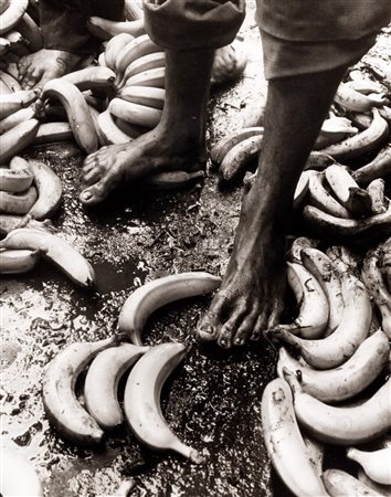 Raùl Corrales (1925-2006)  - Senza titolo (Banane), 1980