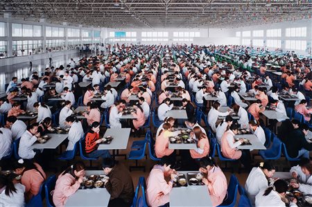 Edward Burtynsky (1955)  - Manifacturing #11, Youngor Textiles, Ningbo, Zhejiang Province, China, 2005