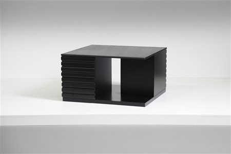 MAGISTRETTI VICO (1920 - 2006) - Cassettiera modello CS49, produzione Poggi anni '70.