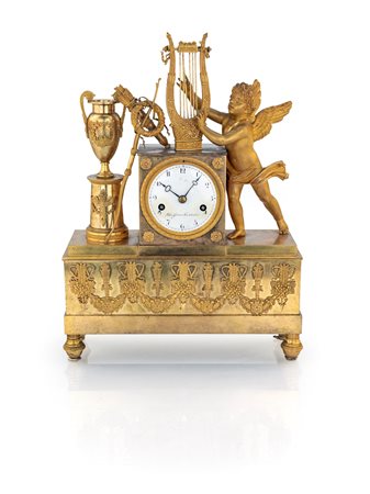 Piccola pendola in bronzo dorato, Svezia, inizio XIX secolo - con quadrante...