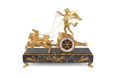 Orologio in bronzo dorato e marmo verde, Francia, XIX secolo, da un modello...