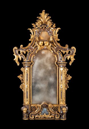 Grande specchiera barocca in legno dorato, Stato Pontificio XVII secolo - con...