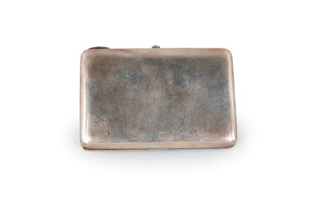 Portasigarette in argento 875/1000, Russia 1919-1927 - a superficie liscia...