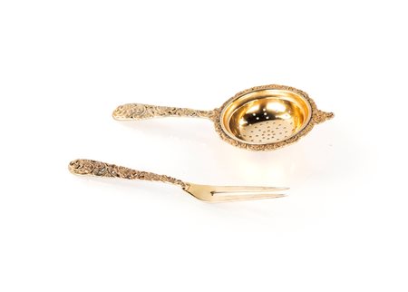 Colino da tè e forchettina per limone in argento dorato, argentiere Faccioli,...