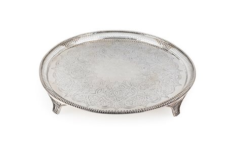 Salver in argento 925/1000, Londra 1774, argentiere John Cox (attivo dal 1766...