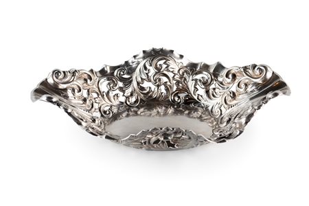 Cestino in argento, Londra 1916, argentiere C.E. - a forma di navicella con...