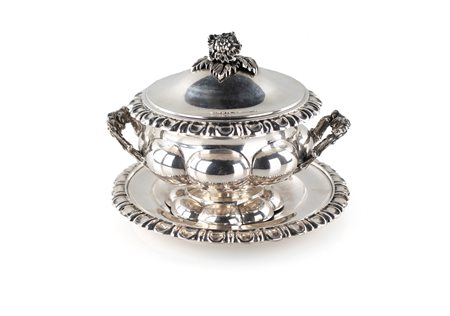 Tazza da puerpera con piatto in argento, Regno di Sardegna, Torino,...