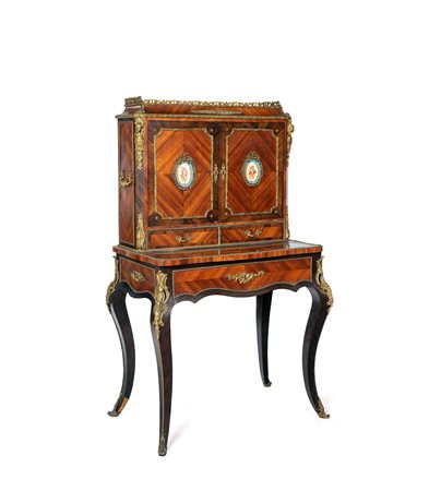 Bonheur du jour da centro, Francia epoca Napoleone III - in mogano e legno di...