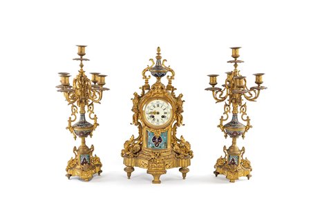 Trittico in bronzo dorato e smalti cloisonné, XIX secolo - composto da...