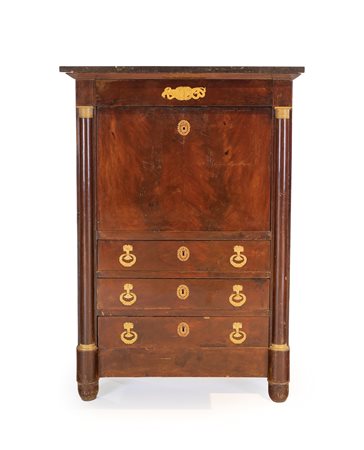 Secrétaire in mogano, Francia, periodo dell'Impero - rifinito superiormente...