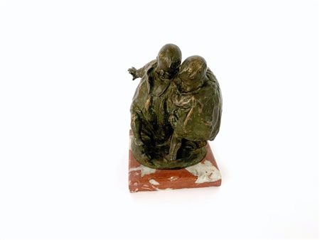 Ignoto del XX Secolo "Due bimbi e la lumaca" scultura in bronzo (h cm 16) poggi