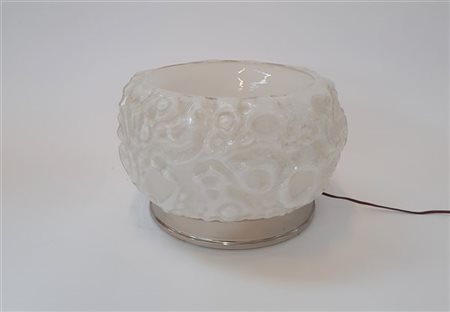 Mazzega Lampada da tavolo modello "Osso". Italia, anni '70. Vetro soffiato latti