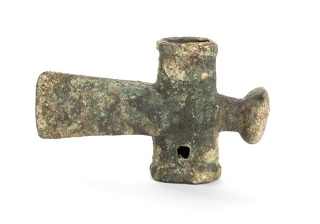 ASCIA A MARTELLO IN BRONZO<br>Cina, dinastia Shang