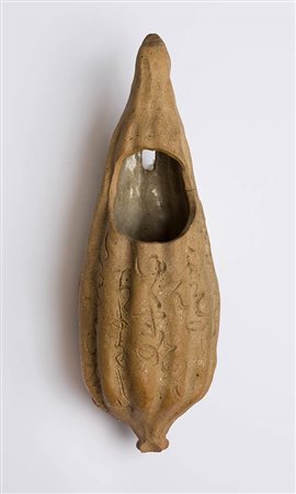 Ōtagaki Rengetsu<br>(1791-1875)<br><br>Vaso per fiori da parete in ceramica