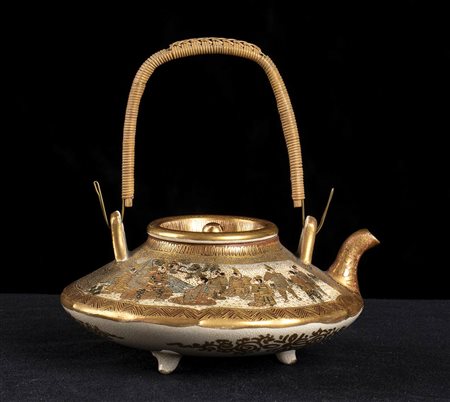 TEIERA IN CERAMICA 'SATSUMA'<br>Giappone, periodo Meiji