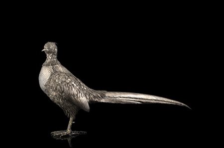 Fagiano con lavorazione a sottili fili d'argento e piume cesellate (cm 40x70)