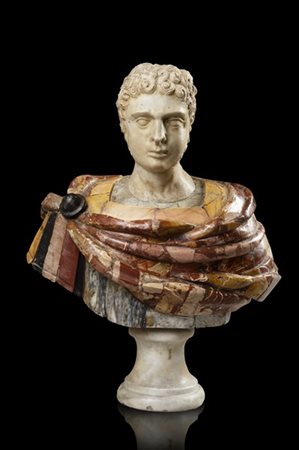 Antico mezzo busto virile con veste lastronata in marmi e brecce varie