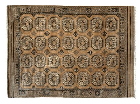 Tappeto Bouhkara, Turkestan Occidentale, metà secolo XX.
Decoro a zampa di elef